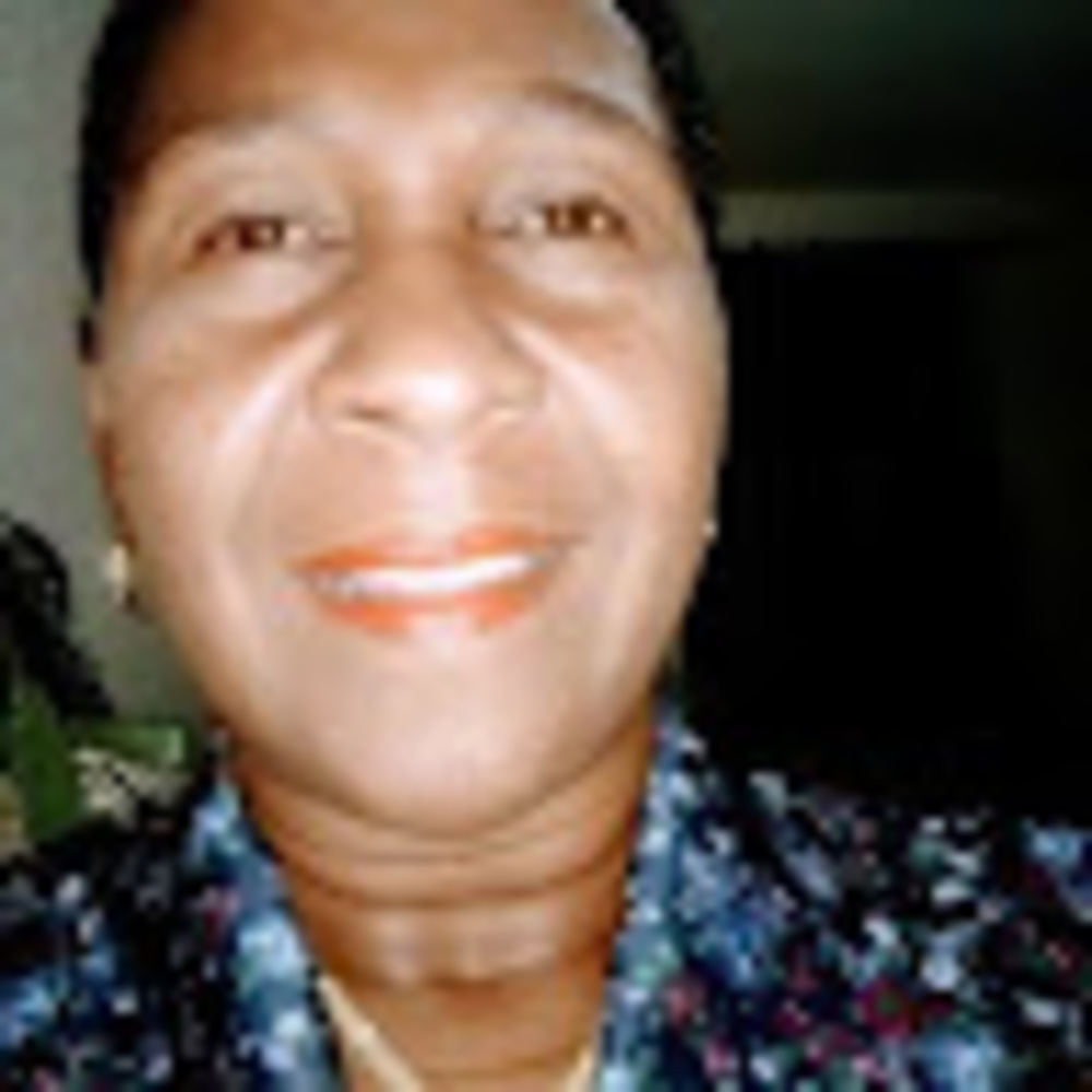 Meet your Posher, Carmelle